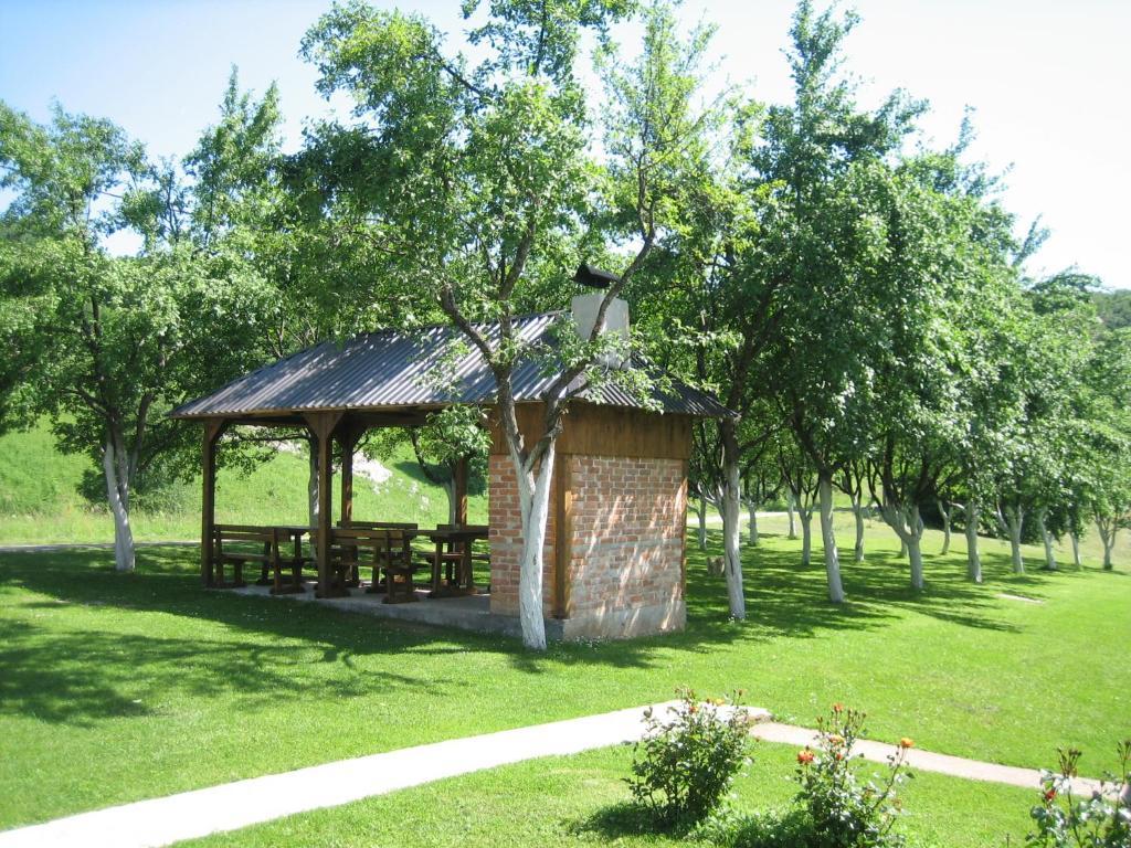 Guesthouse Andja 스몰리야나크 외부 사진